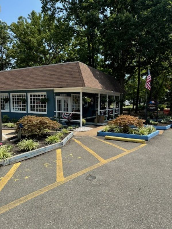 Americamps RV Resort