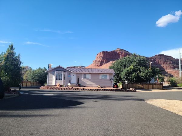 J&J RV Park