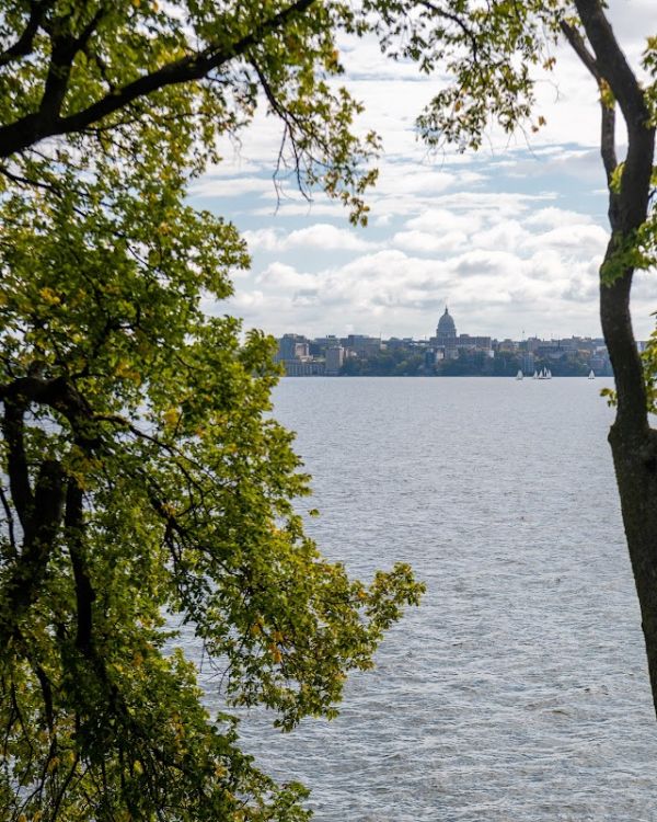 PICNIC POINT (WI)