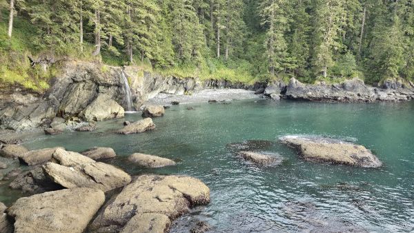 West - West Sombrio Beach Campsite